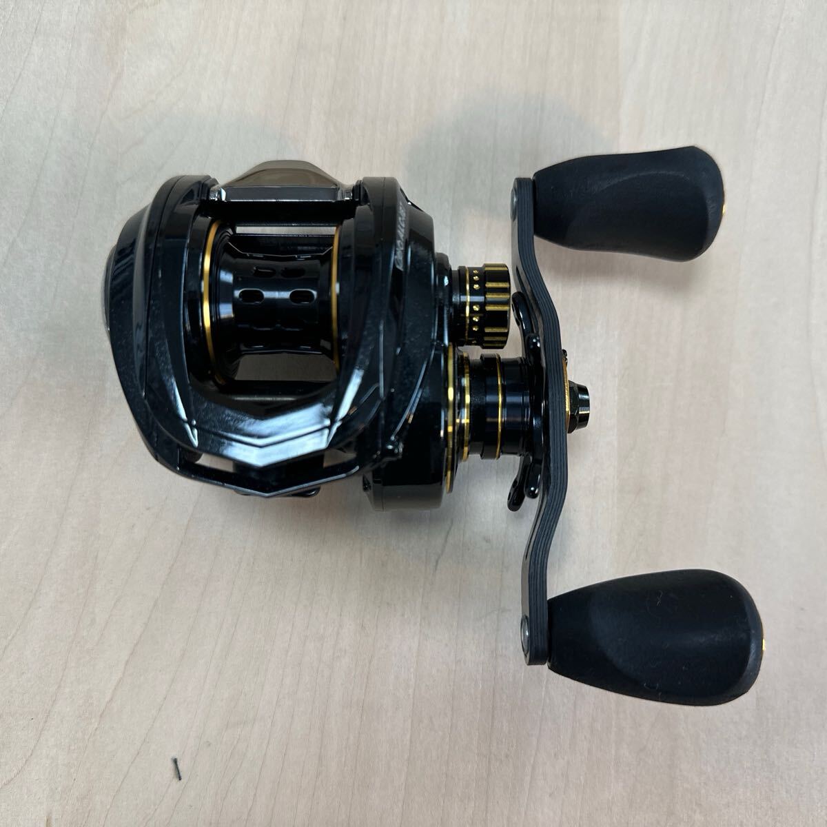 【美品】AbuGarcia アブガルシア REVO REVO ALC-IB7-L