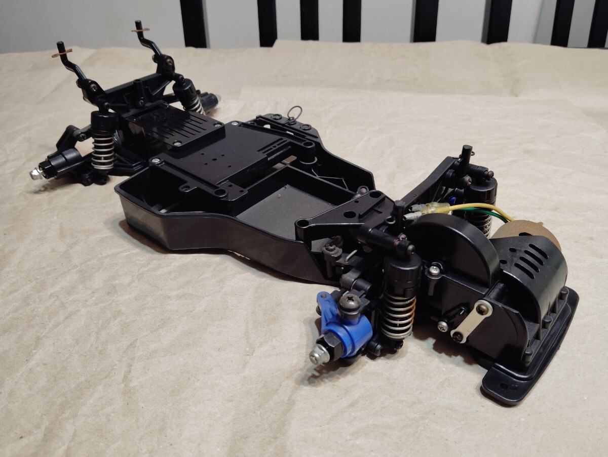 タミヤ　TAMIYA FF01シャーシ　未走行　現状品 ラジコン　電動RC