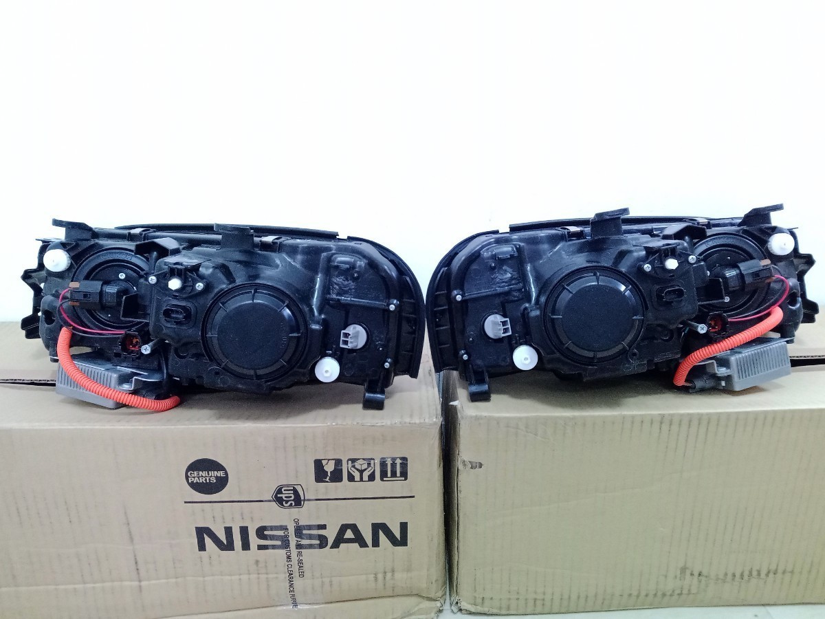 [ новый товар ]* Nissan оригинальная деталь *BNR34* Skyline GT-R* предыдущий период * передняя фара ASSY левый и правый в комплекте *R34* регулятор уровня - имеется * ксенон, балласт 