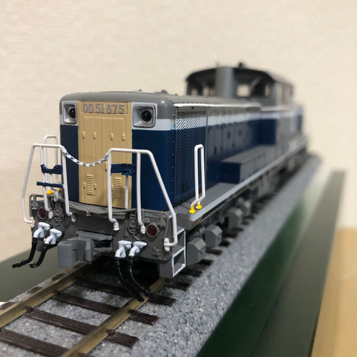 16番塗替加工】 KATO DD51 青A更新機 875号機タイプ 16番塗替加工】 KATO DD51 青A更新機 875号機タイプ