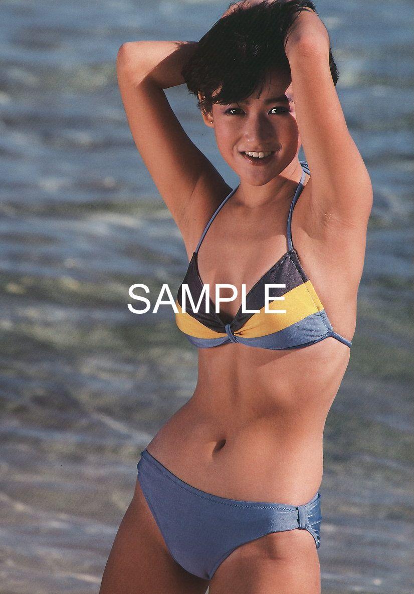 A4 ポスター / 岡田有希子 /限定1枚 昭和 平成 アイドル A4 ポスター / 岡田有希子 /限定1枚 昭和 平成 アイドル