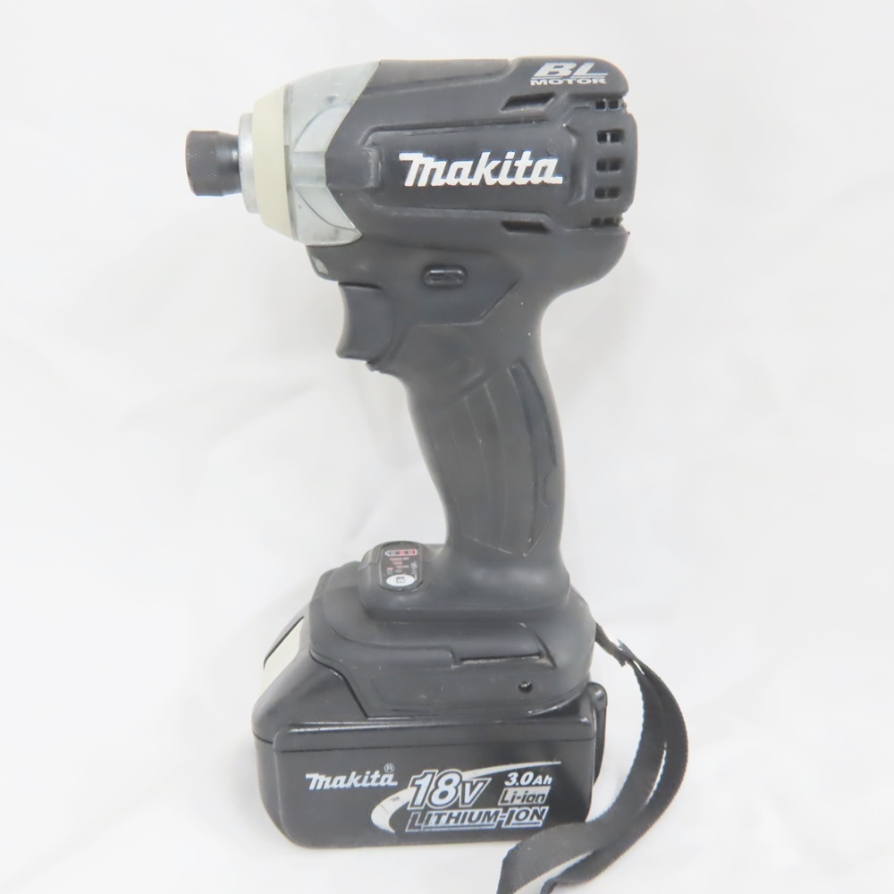 Ts565911 マキタ インパクトドライバ TD147D makita 中古