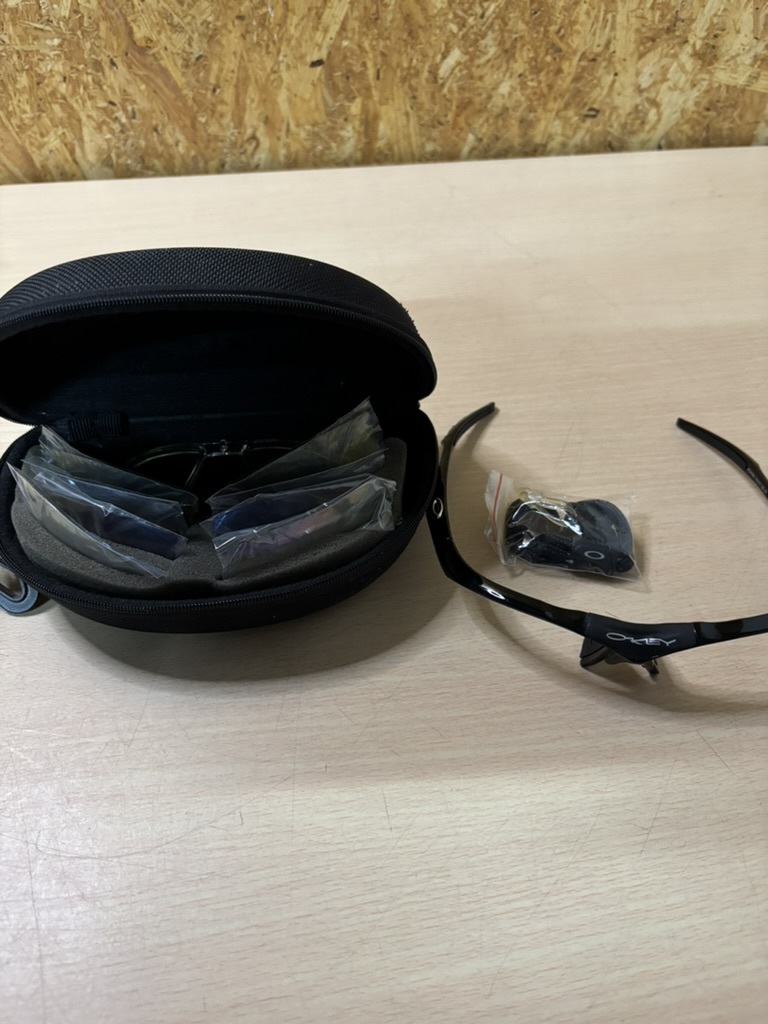 7000円 【即発送】オークリー OAKLEY メンズ サングラス 替え 7000円 【即発送】オークリー OAKLEY メンズ サングラス 替え