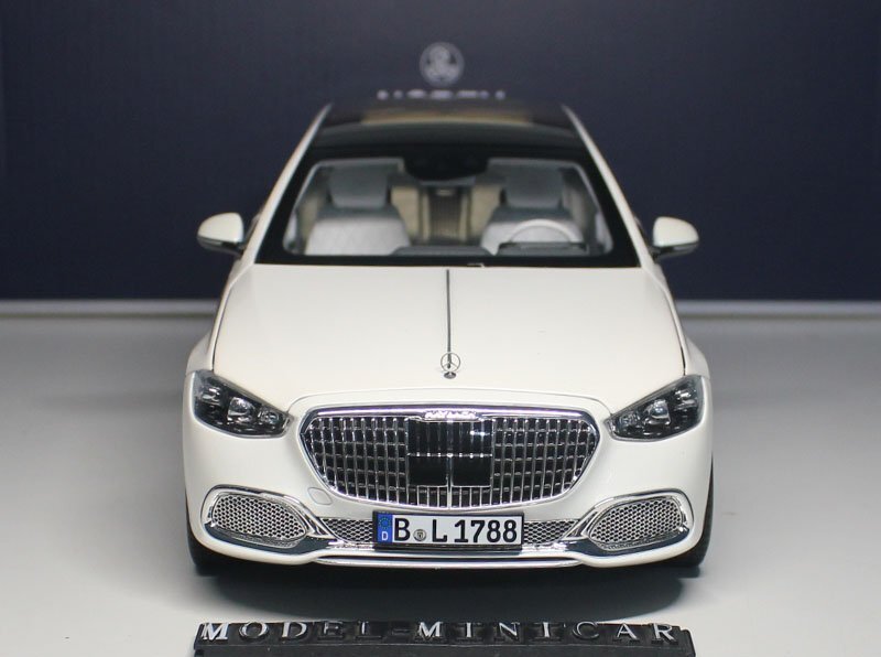 △入手困難!白!NOREV 1/18 メルセデスベンツ Benz マイバッハ △入手困難!白!NOREV 1/18 メルセデスベンツ Benz マイバッハ
