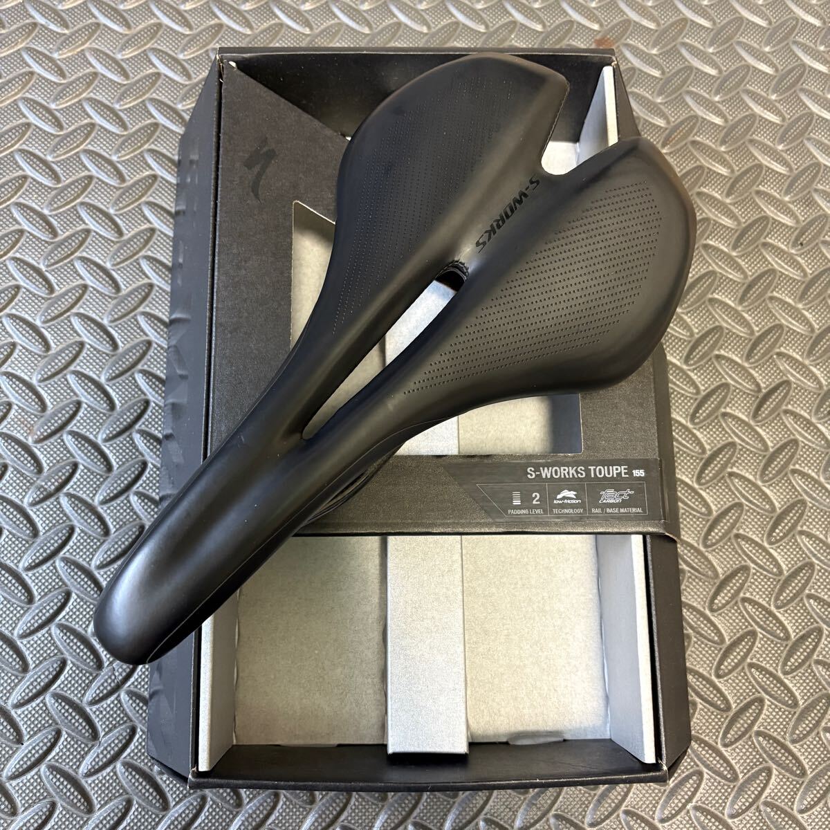 【送料無料】S-WORKS toupe 155mm エスワークス トゥーペ カーボンレール サドル スペシャライズド SPECIALIZED