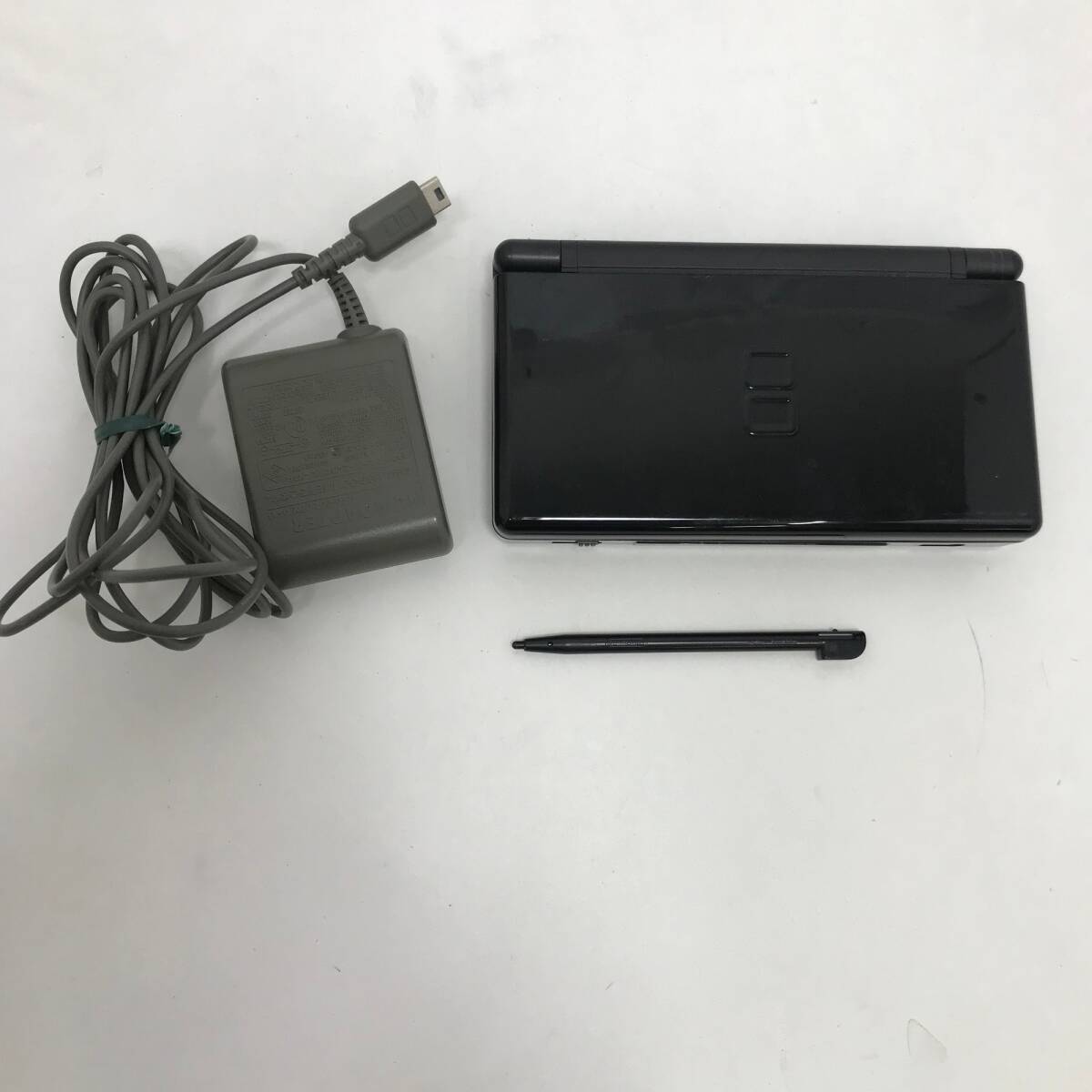 ‡0655 ジャンク ニンテンドー DS Lite 本体 ブラック 初期化済 タッチ反応異常 部品取り パーツ取り 現状品 通電ソフト読み込み確認済