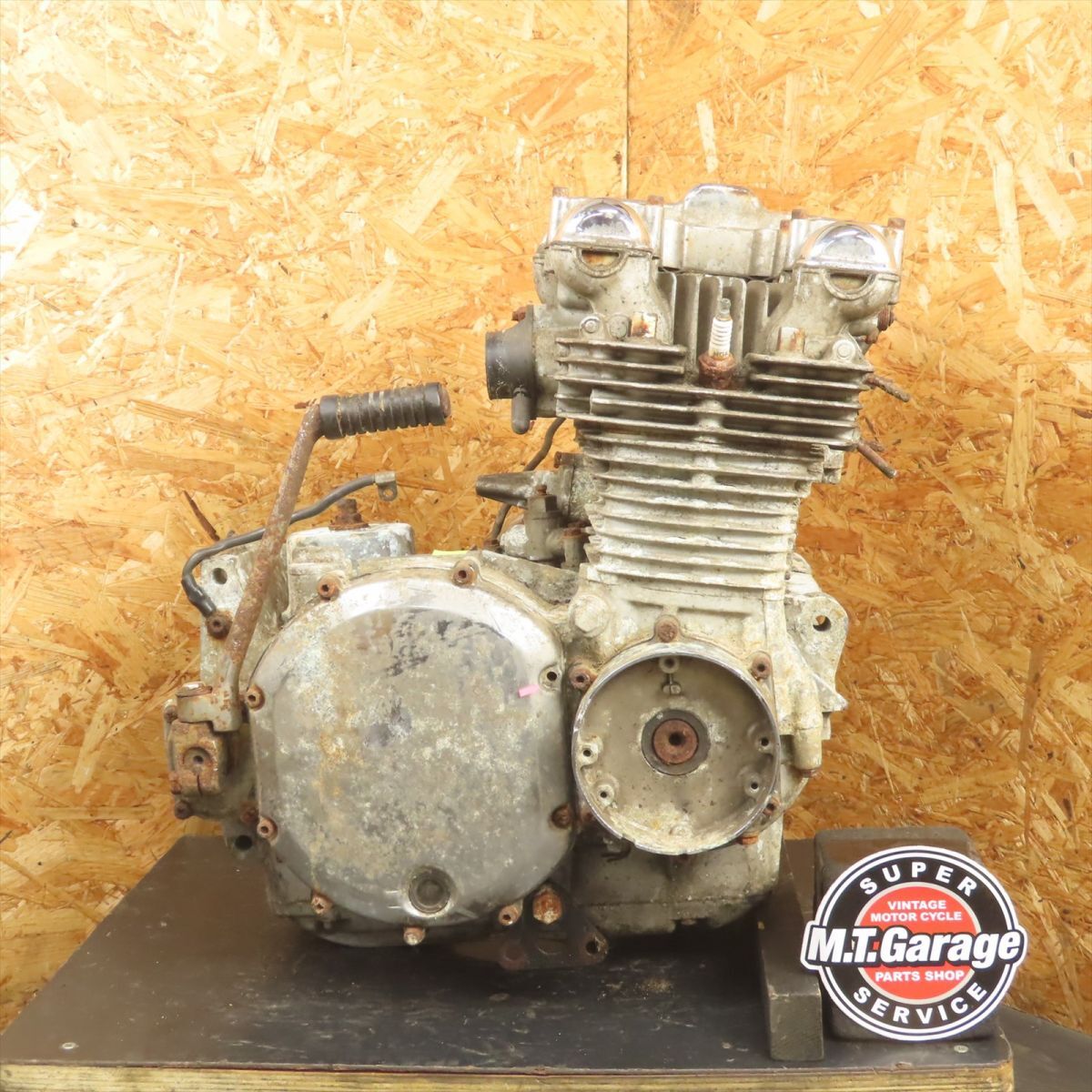 カワサキ KZ900 A4 LTD エンジンASSY ジャンク/部品取り(検Z1 Z2 カワサキ KZ900 A4 LTD エンジンASSY ジャンク/部品取り(検Z1 Z2