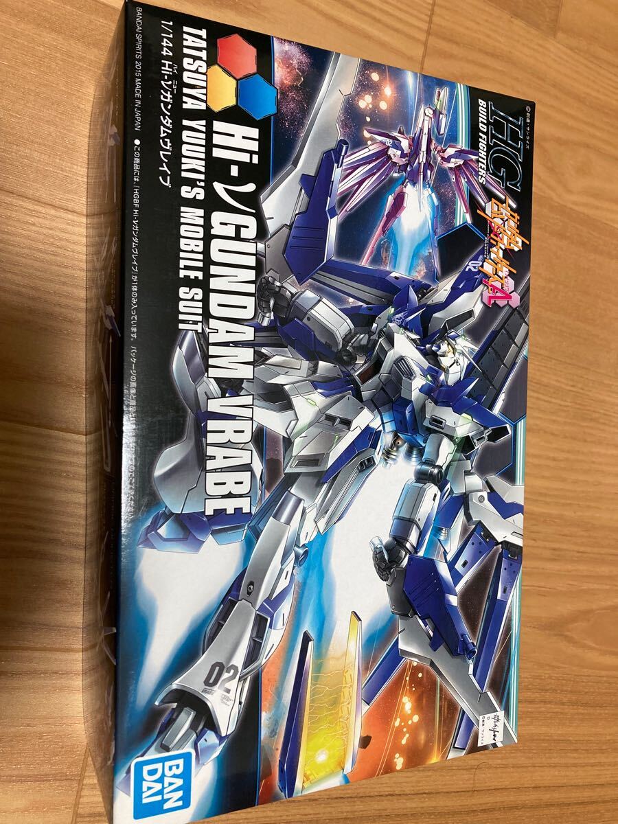 HG Hi-νガンダムブレイヴ 未組立　ハイニュー