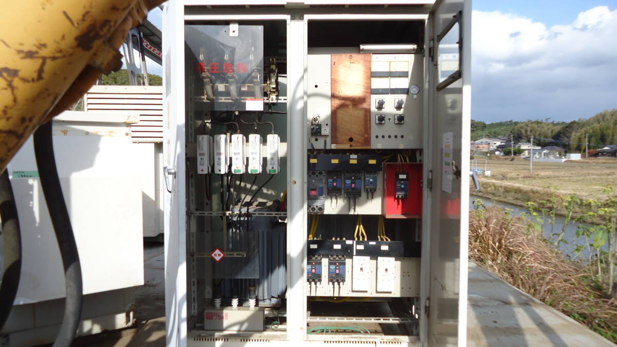 油谷 №3270 キュービクル 変電設備 高圧受電設備 250KVA 60HZ 油谷 №3270 キュービクル 変電設備 高圧受電設備 250KVA 60HZ