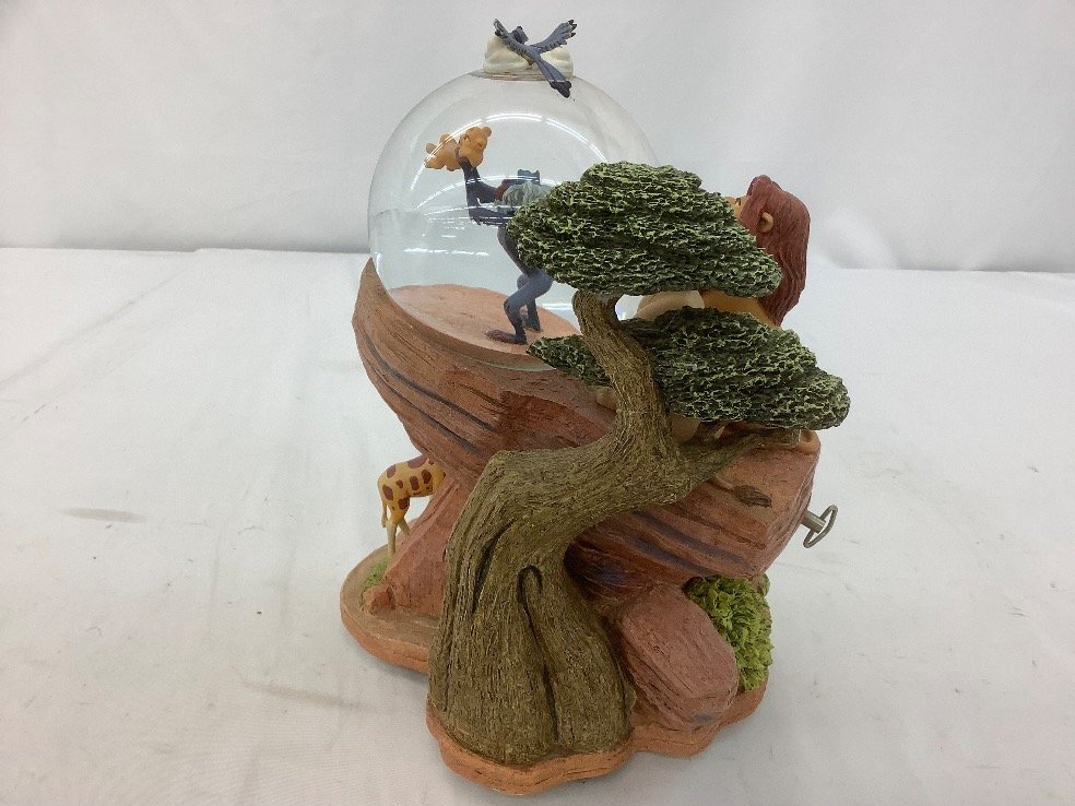 ディズニー ライオンキングキング スノーグローブ フィギュア オルゴール ディズニーストア25周年記念限定品ライオンキングキング・スノー