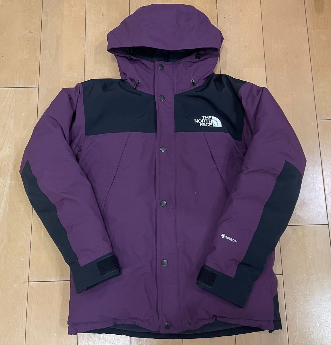 THE NORTH FACEノースフェイス マウンテンダウンジャケット XL サイズ PERTEX GORE-TEX ND91930 ブラックベリーワイン