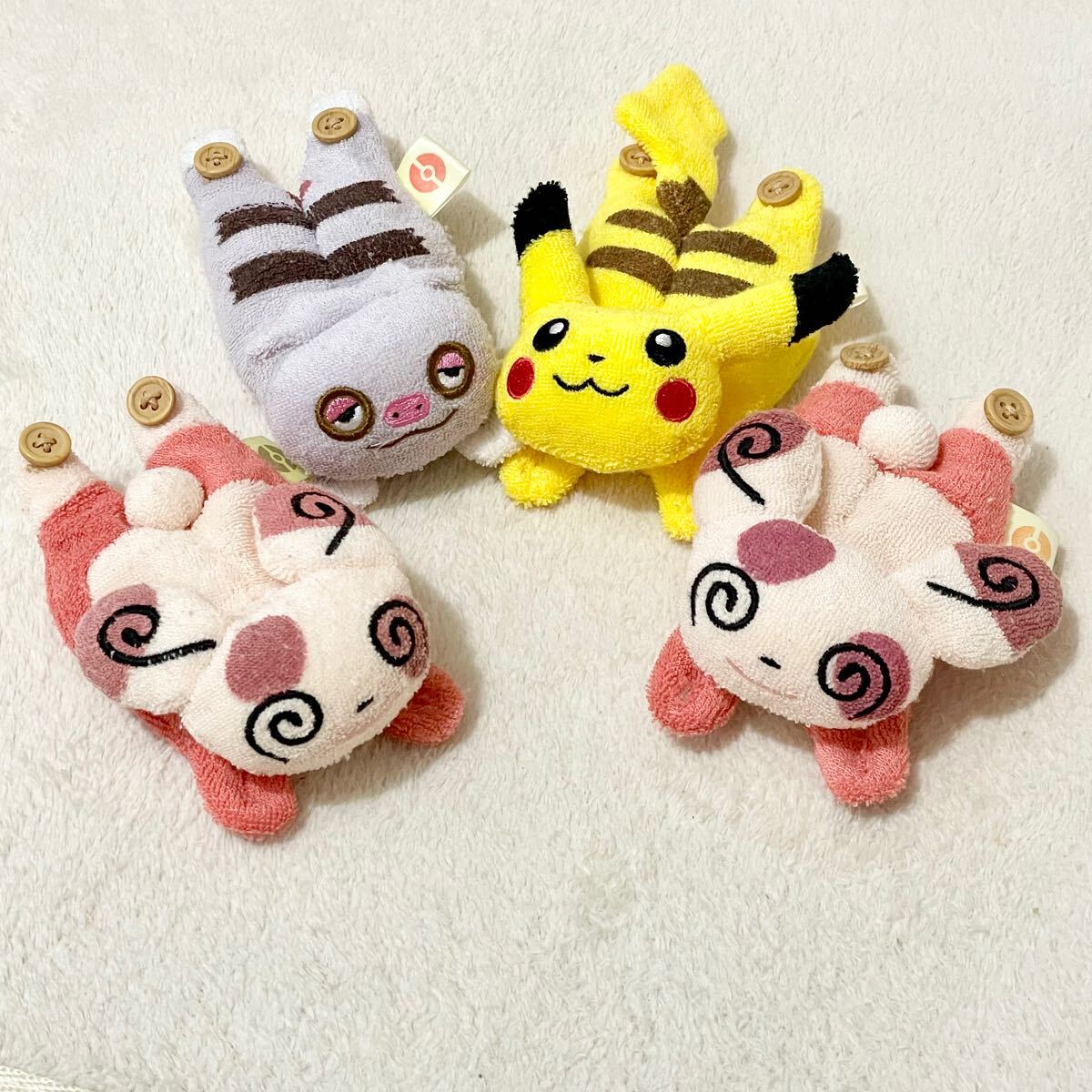 ポケモン くったっぴーず ピカチュウ ナマケロ パッチール ×２個 ぬいぐるみ マスコット ドール セット2003 バンダイ BANDAI ガチャ