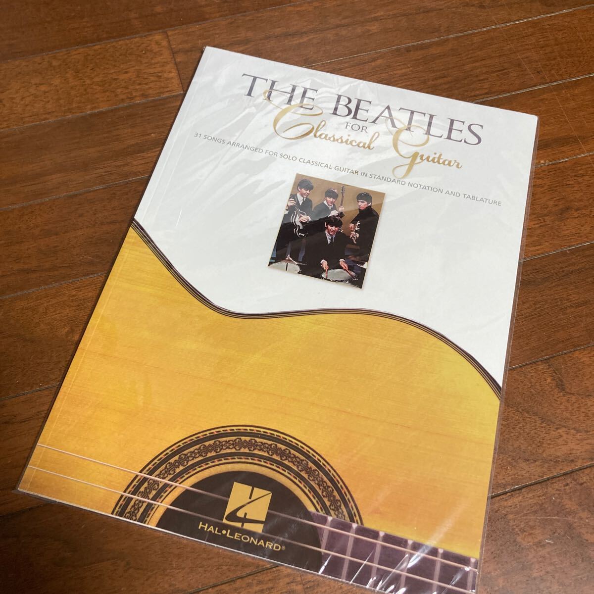 ビートルズ　クラシックギター楽譜　The Beatles for Classical Guitar 31曲　洋書　TAB譜付
