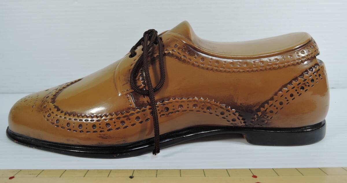 ☆E08■加藤工蕓　ウイングチップ　革靴型　貯金箱　陶器制■未使用