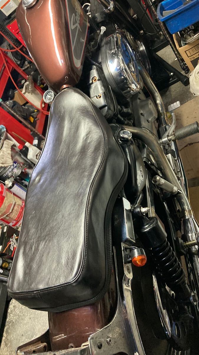 トライアンフ triumphシート 別体ユニット サンダーバード bates トライアンフ triumphシート 別体ユニット サンダーバード bates