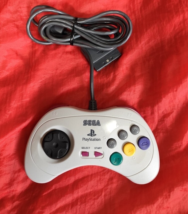 激レア　セガサターン型　PS2コントローラー