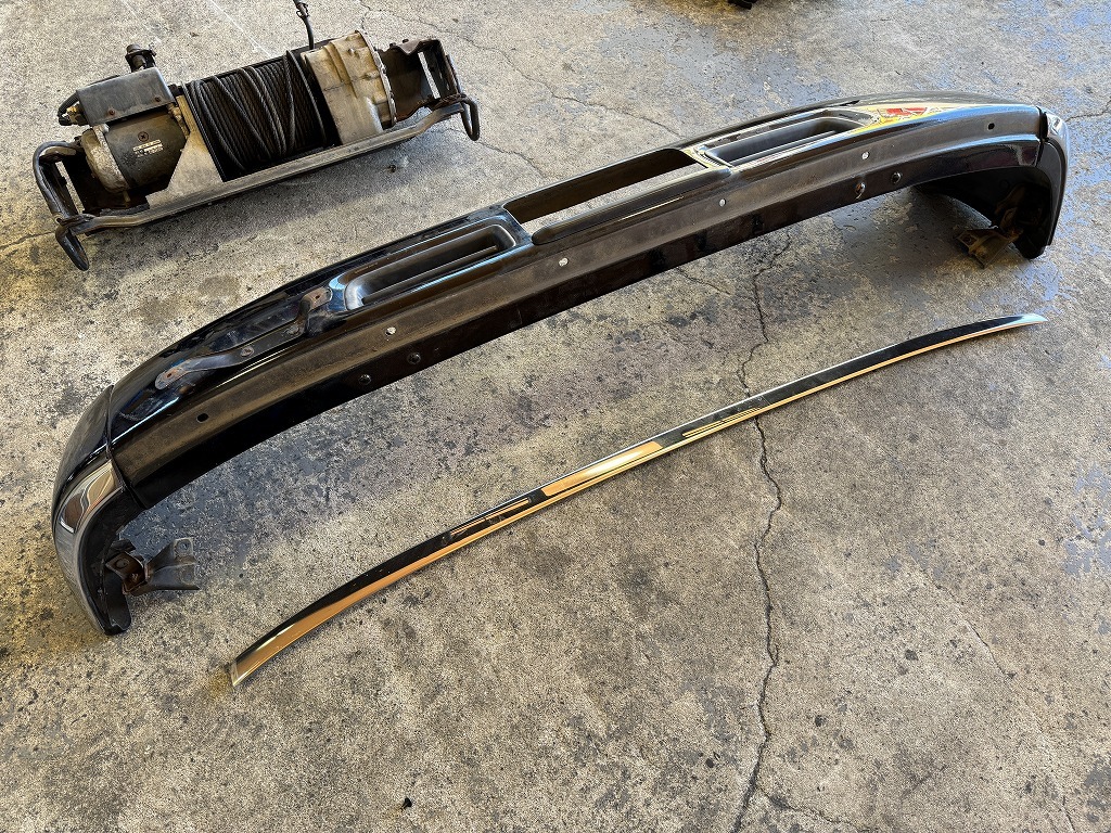 ランクル80 純正ウインチセット フロントバンパー 中期用 12V ランクル80 純正ウインチセット フロントバンパー 中期用 12V
