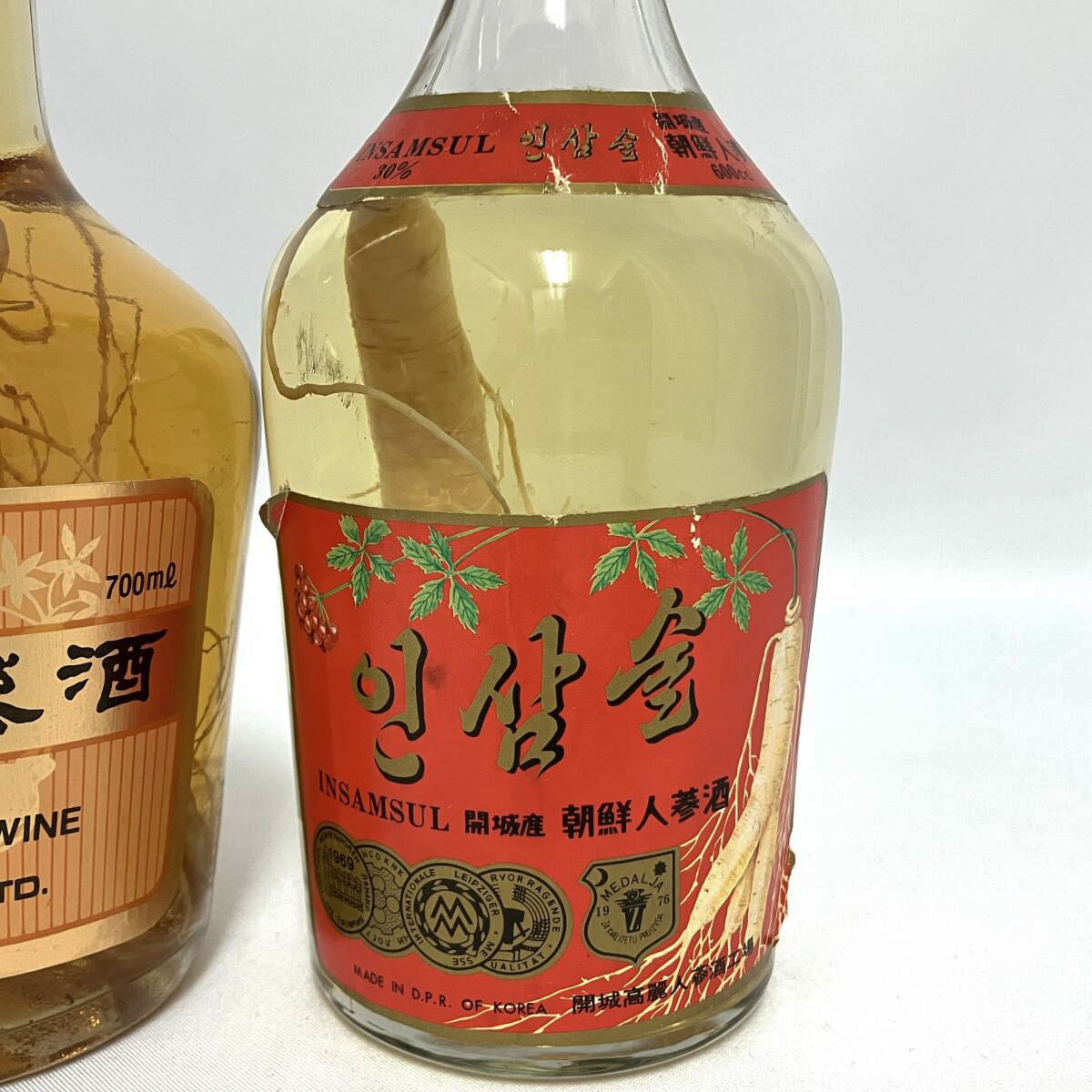 2本セット】白花 高麗人参酒 700ml 開城産 朝鮮人参酒 600ml 30 2本セット】白花 高麗人参酒 700ml 開城産 朝鮮人参酒 600ml 30
