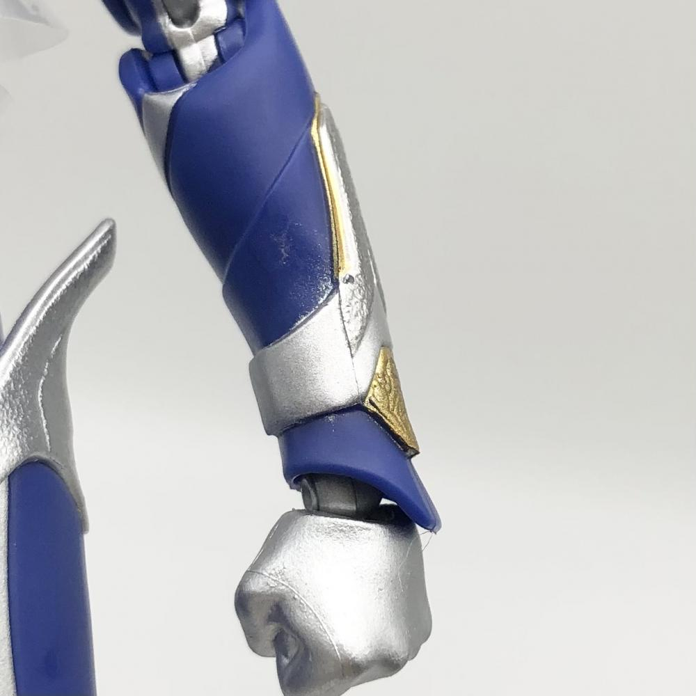 【中古】開封 バンダイ ウルトラマンメビウス S.H.Figuarts ハンターナイトツルギ[240017655035]