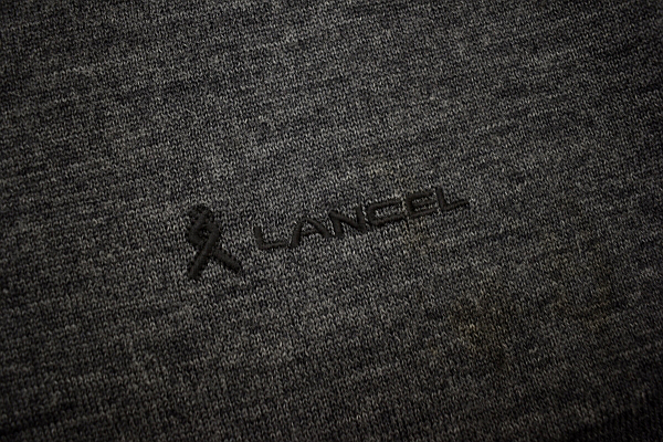 Y-8458★送料無料★超美品★LANCEL PARIS ランセル パリ★正規品 日本製 胸ロゴ刺繍 チャコールグレー 長袖 ウール ニット セーター L_画像5