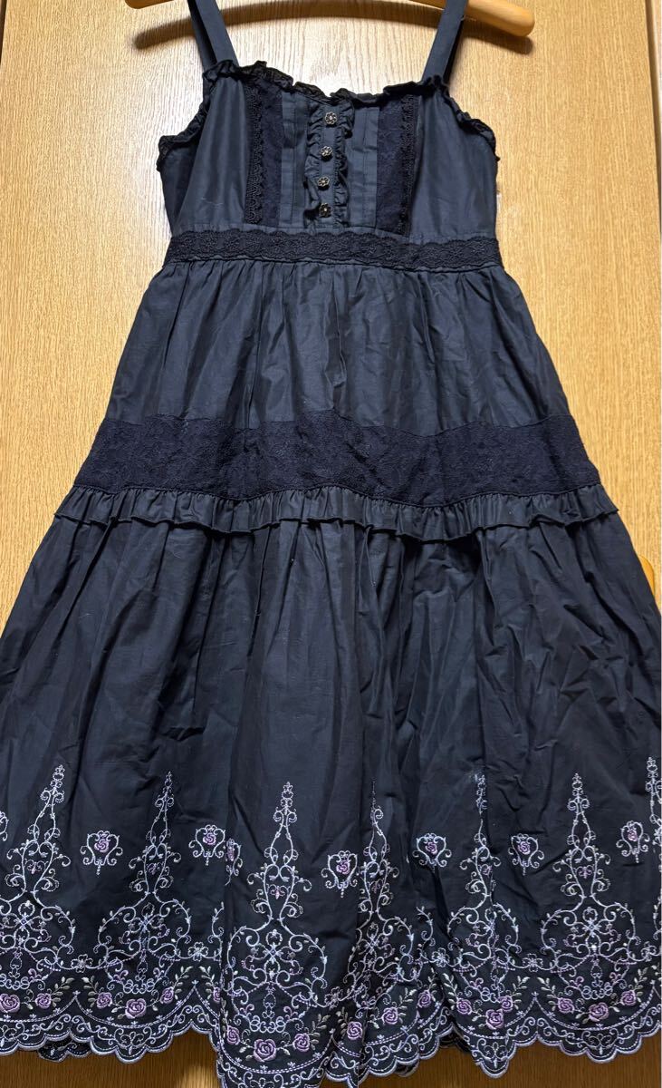 ★axes femme 黒 オーナメント刺繍キャミワンピース★