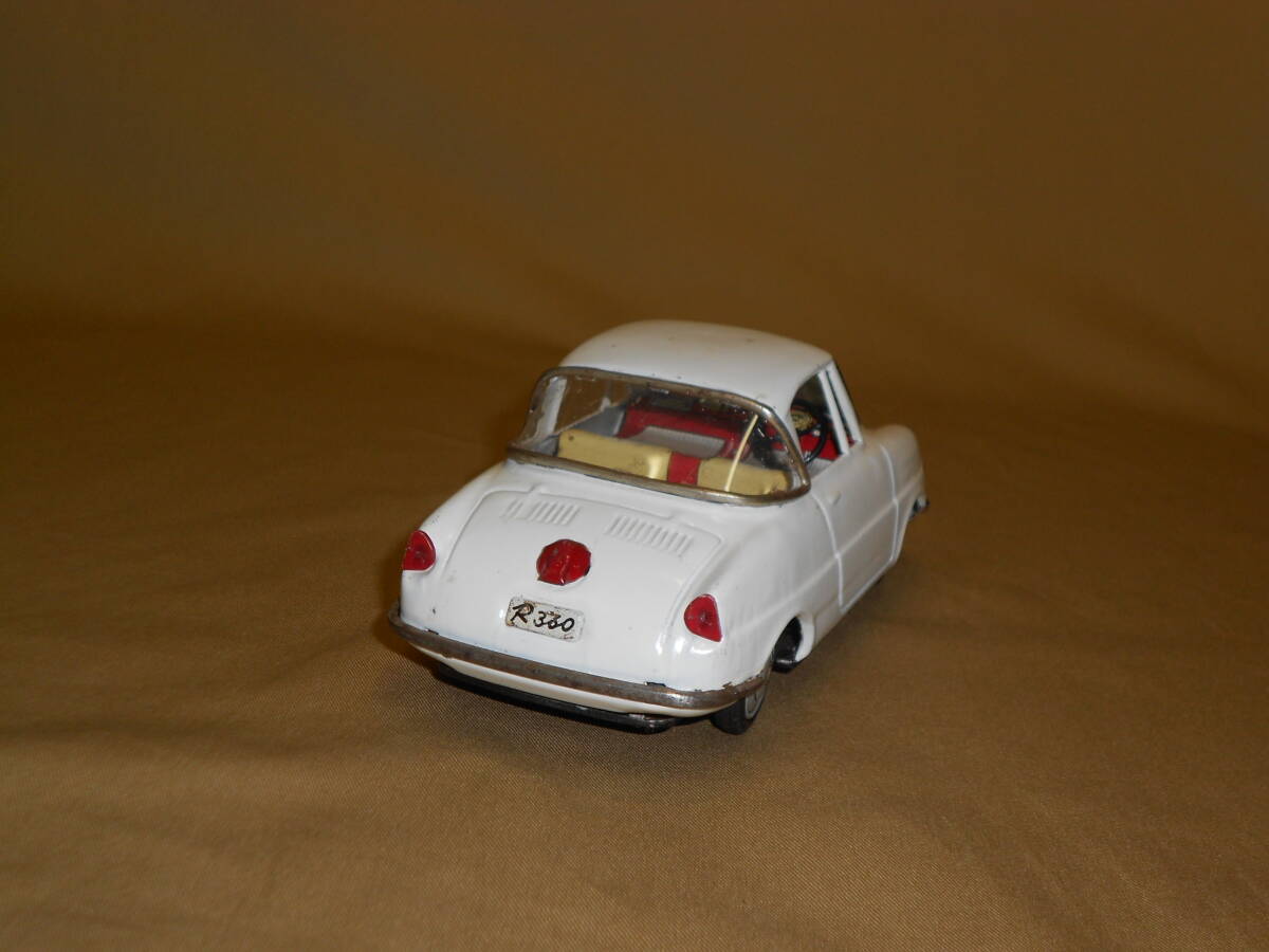 古いブリキ2☆マツダR360・白色・金塗装色☆ジャンク 古いブリキ2☆マツダR360・白色・金塗装色☆ジャンク