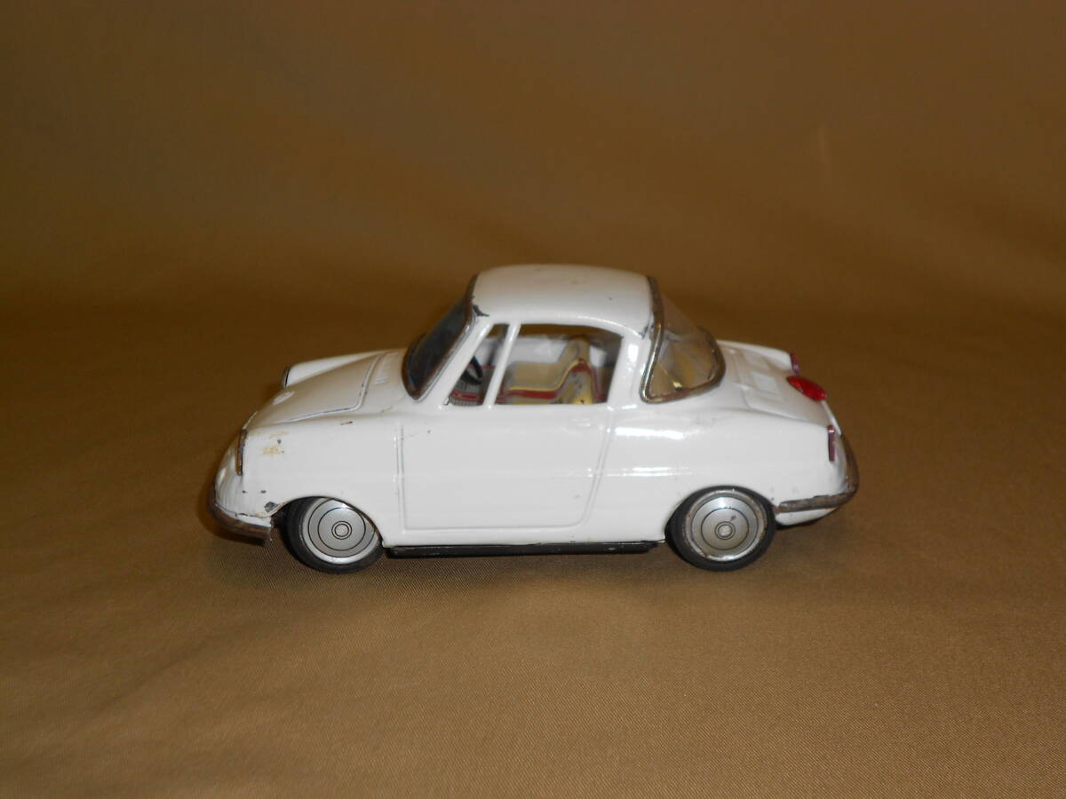 古いブリキ2☆マツダR360・白色・金塗装色☆ジャンク 古いブリキ2☆マツダR360・白色・金塗装色☆ジャンク