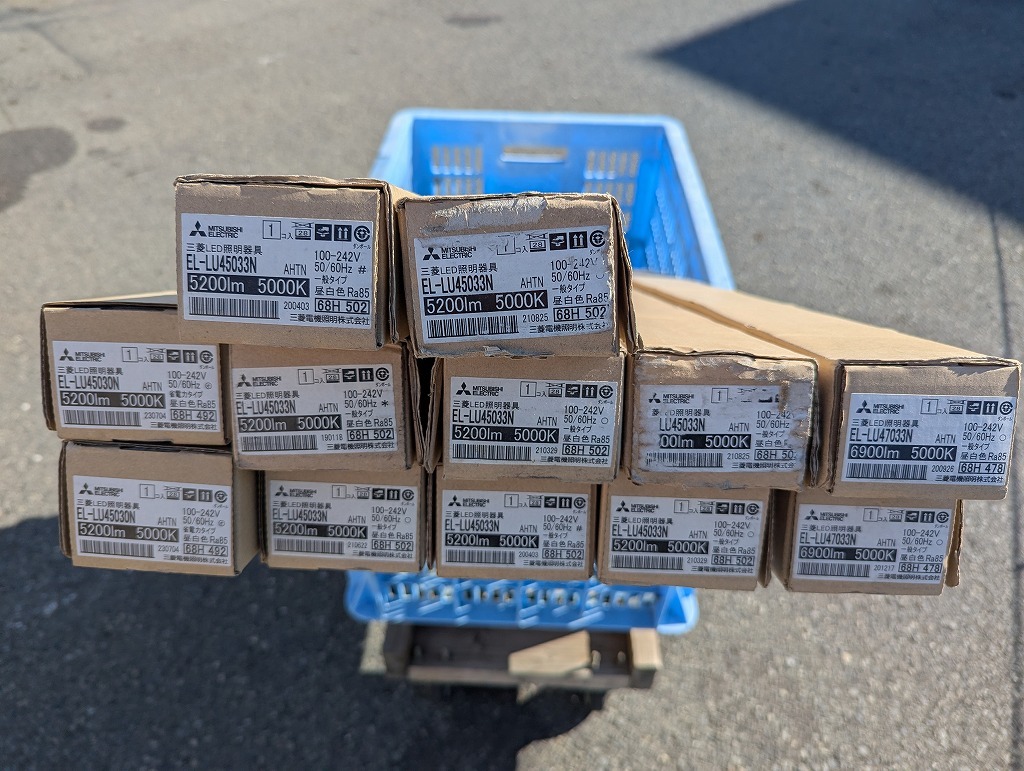未使用 まとめ売り 三菱電機 LEDベースライト 昼白色 40形 5200lm EL-LU45030N 45033N 6900lm EL-LU47033N 計12本セット