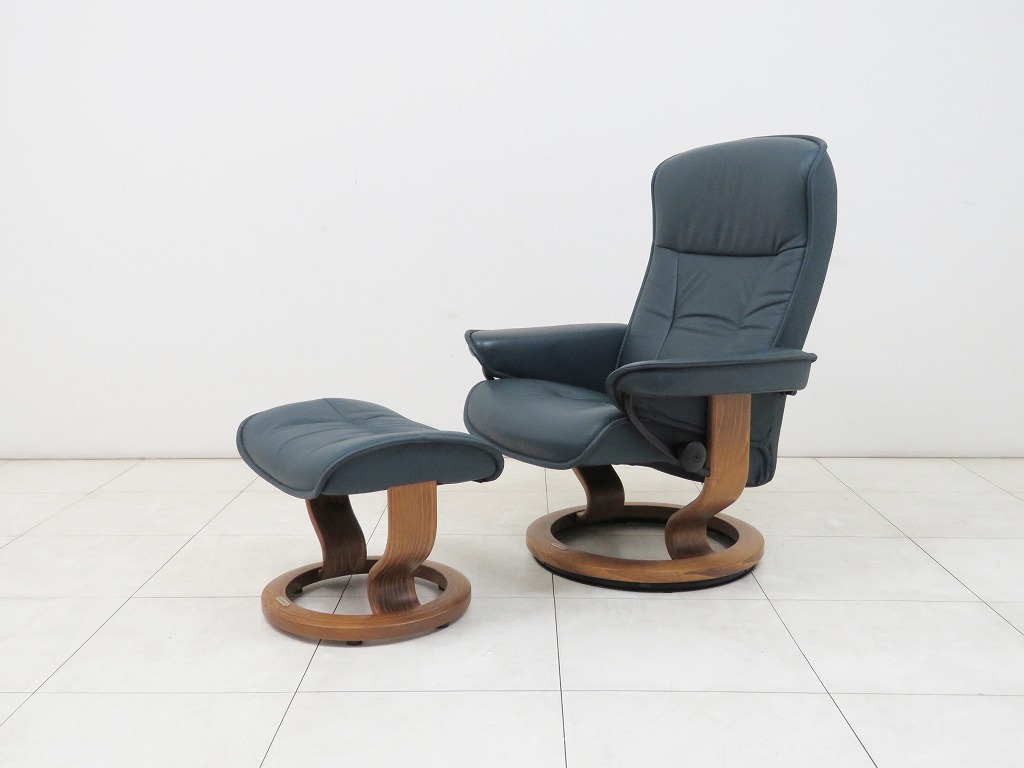 □EKORNES エコーネス□ストレスレスチェア&オットマン