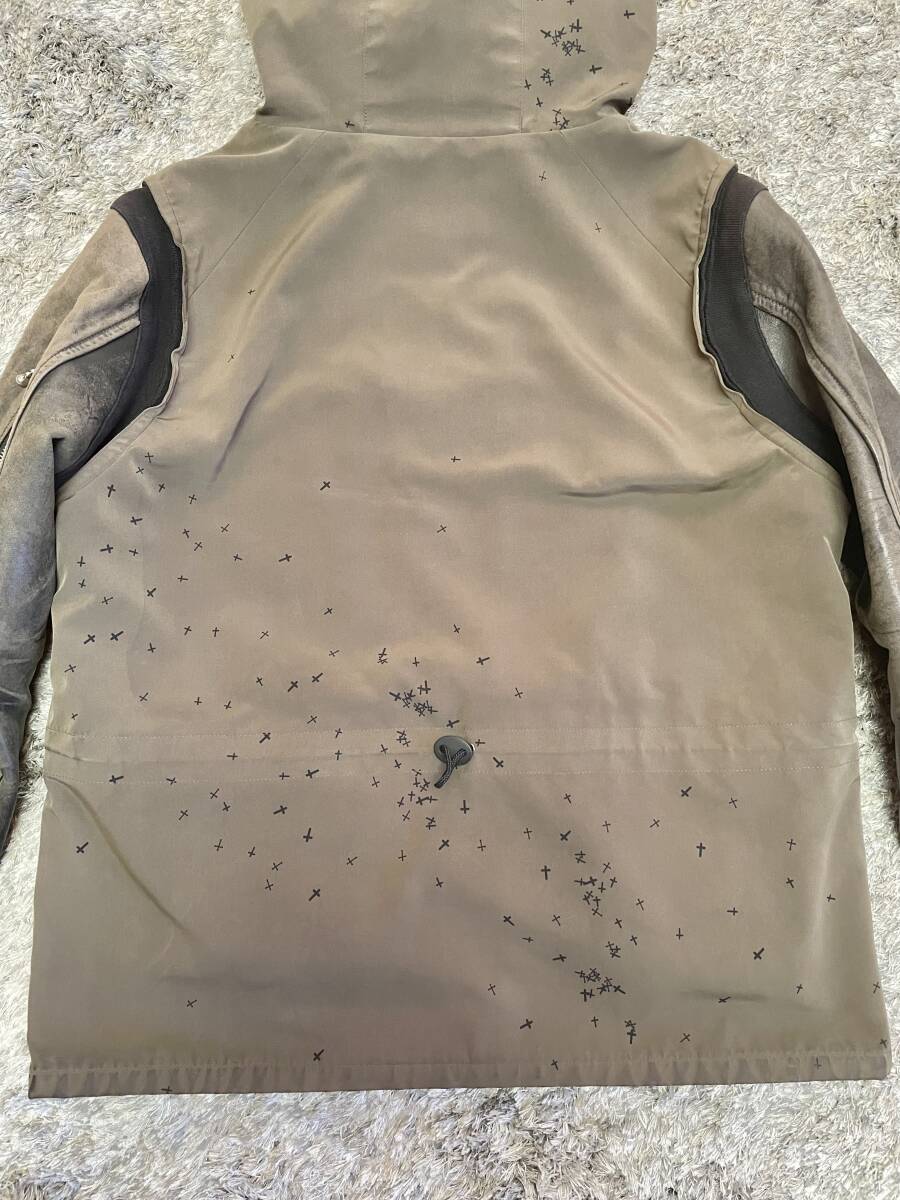 UNDERCOVER 05AW Arts&crafts 十字架 クロス柄 袖レザー スノボ UNDERCOVER 05AW Arts&crafts 十字架 クロス柄 袖レザー スノボ