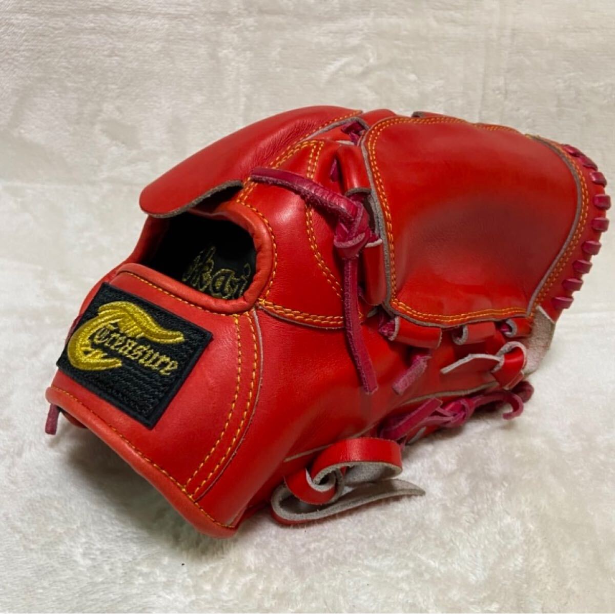 美品　トレジャー　スペシャルオーダー　投手用　グローブ　 野球