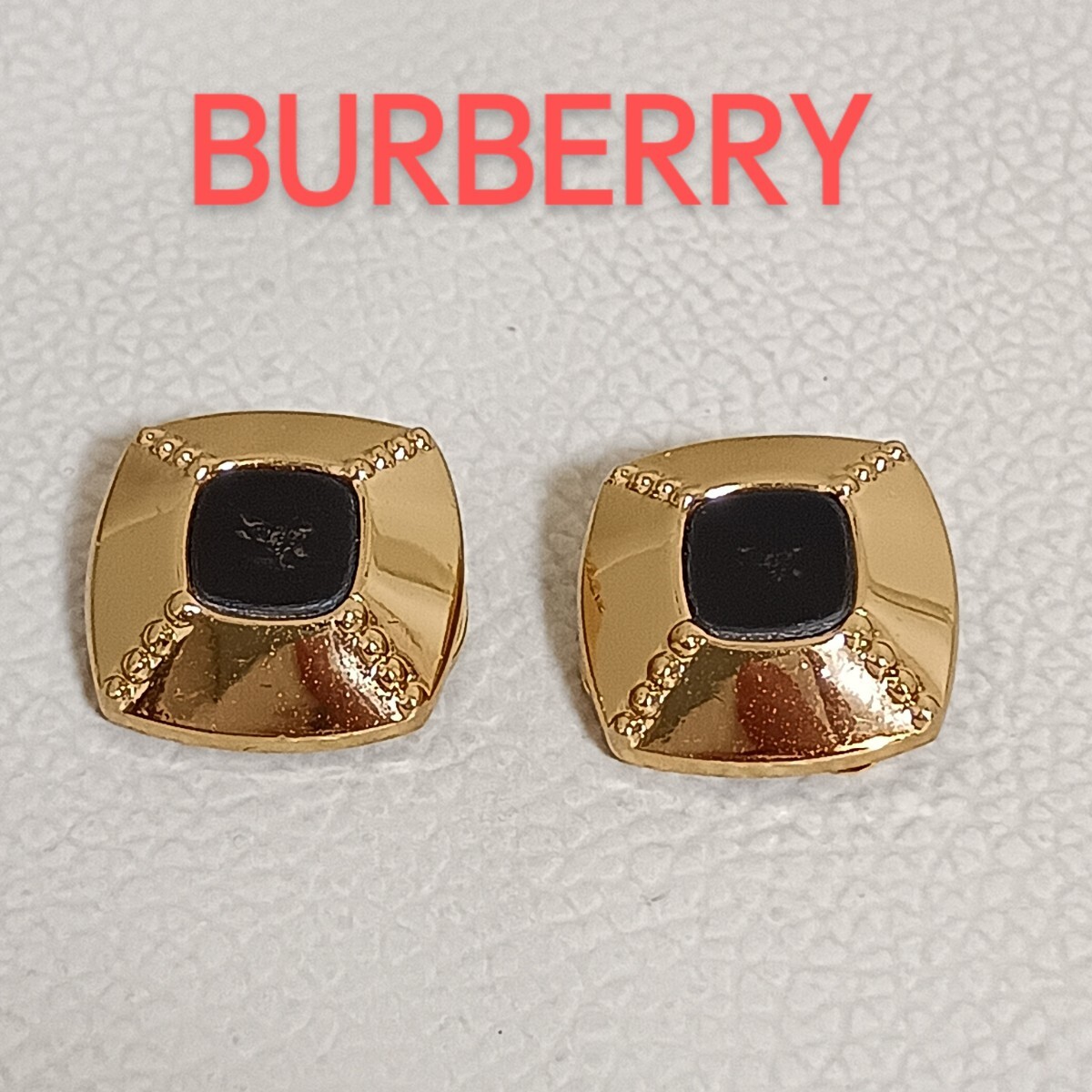 美品【BURBERRY バーバリー】イヤリング ホースロゴ ゴールド ブラック スクエア ヴィンテージ