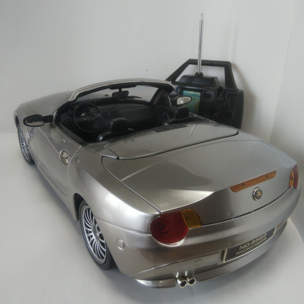 1/10 トイラジコン BMW Z4 ジャンク
