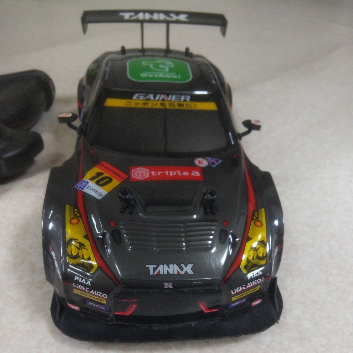 1/16 игрушка радиоконтроллер Skyline GTR 2.4GHz