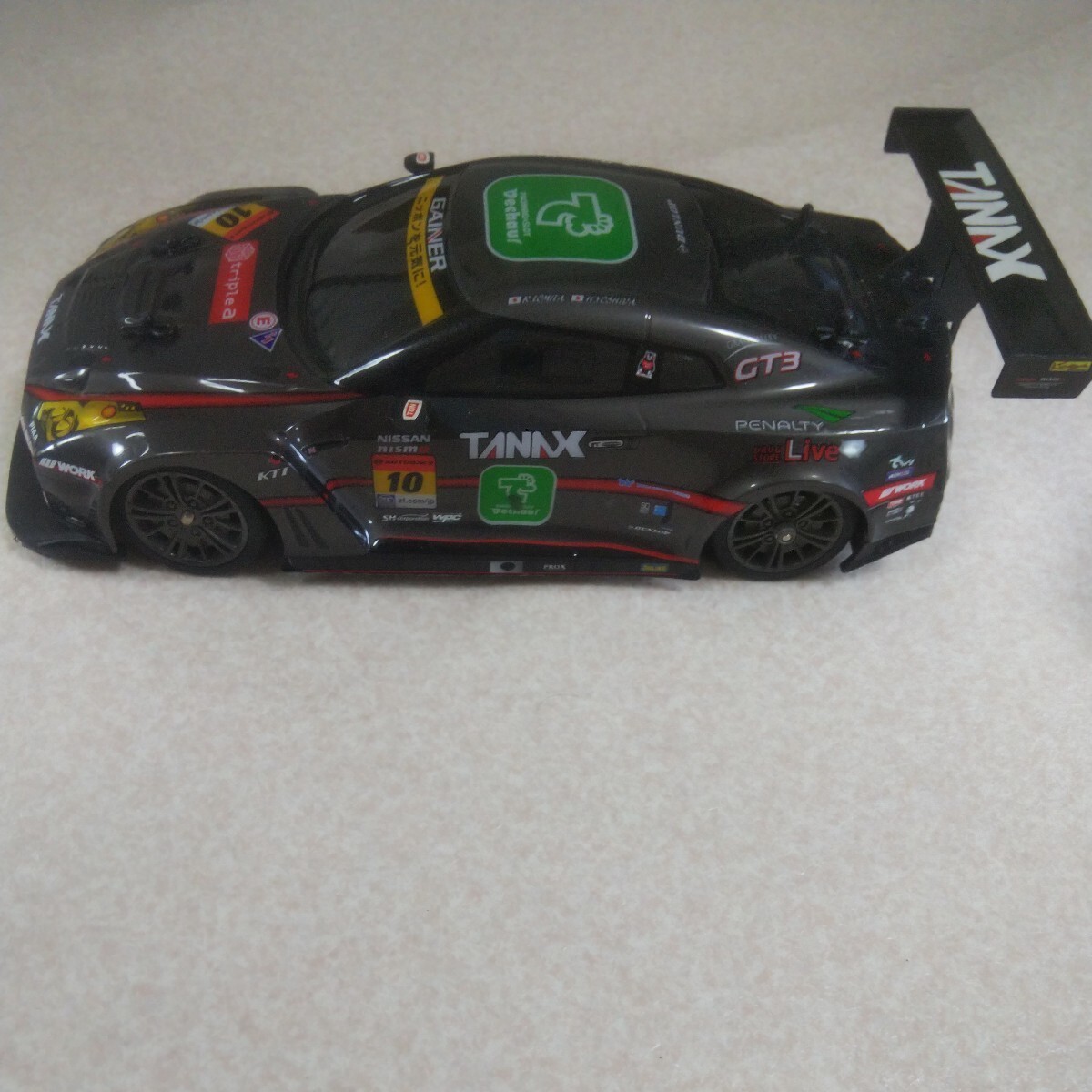 1/16 игрушка радиоконтроллер Skyline GTR 2.4GHz