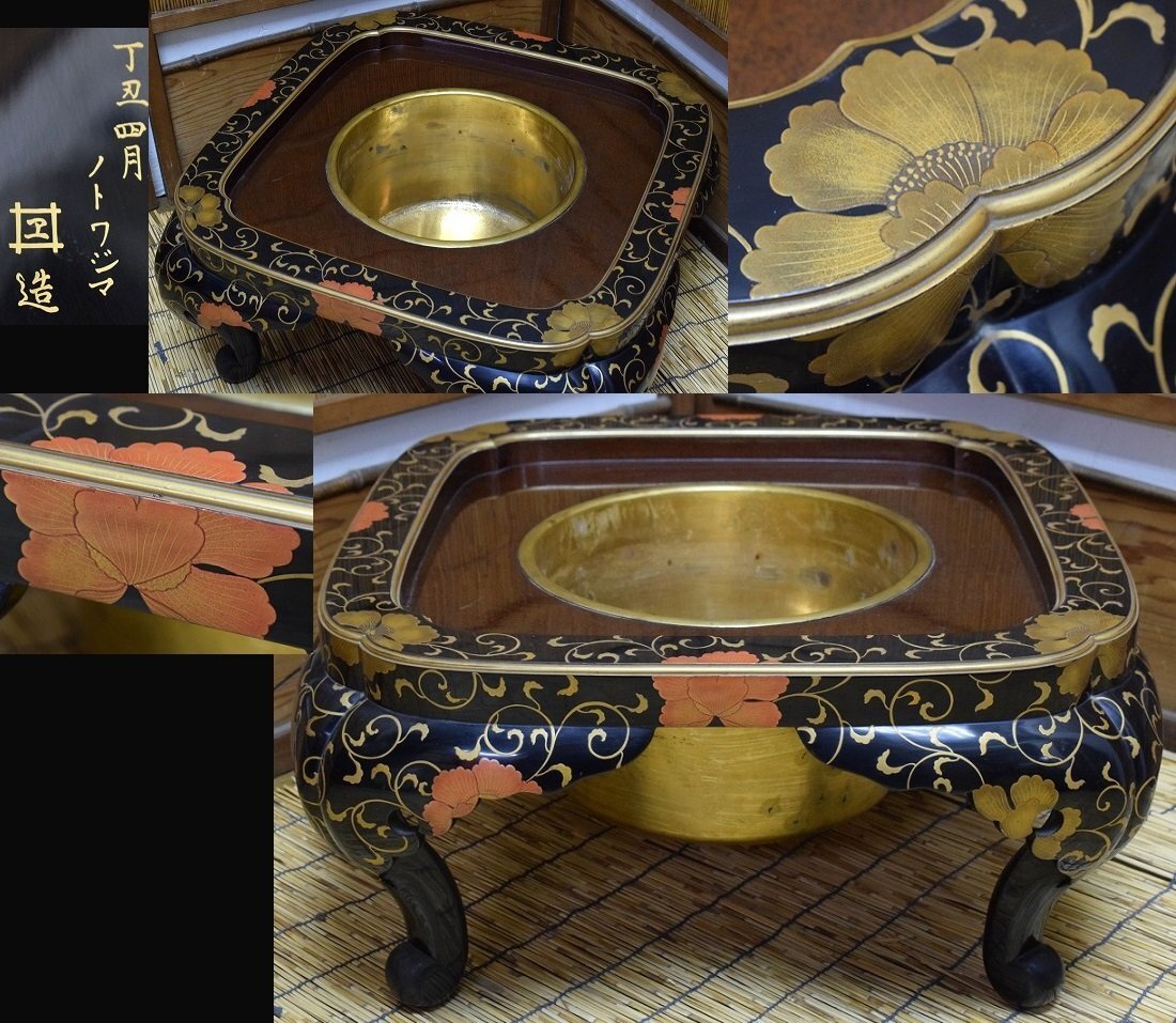 A-098☆ 木彫りの鳥の置物 アンティーク 工芸品 民芸品 骨董品 A-098☆ 木彫りの鳥の置物 アンティーク 工芸品 民芸品 骨董品