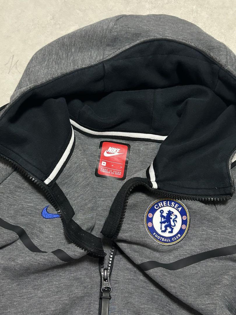 希少 NIKE テックフリース パーカー チェルシー 17/18シーズン M 希少 NIKE テックフリース パーカー チェルシー 17/18シーズン M
