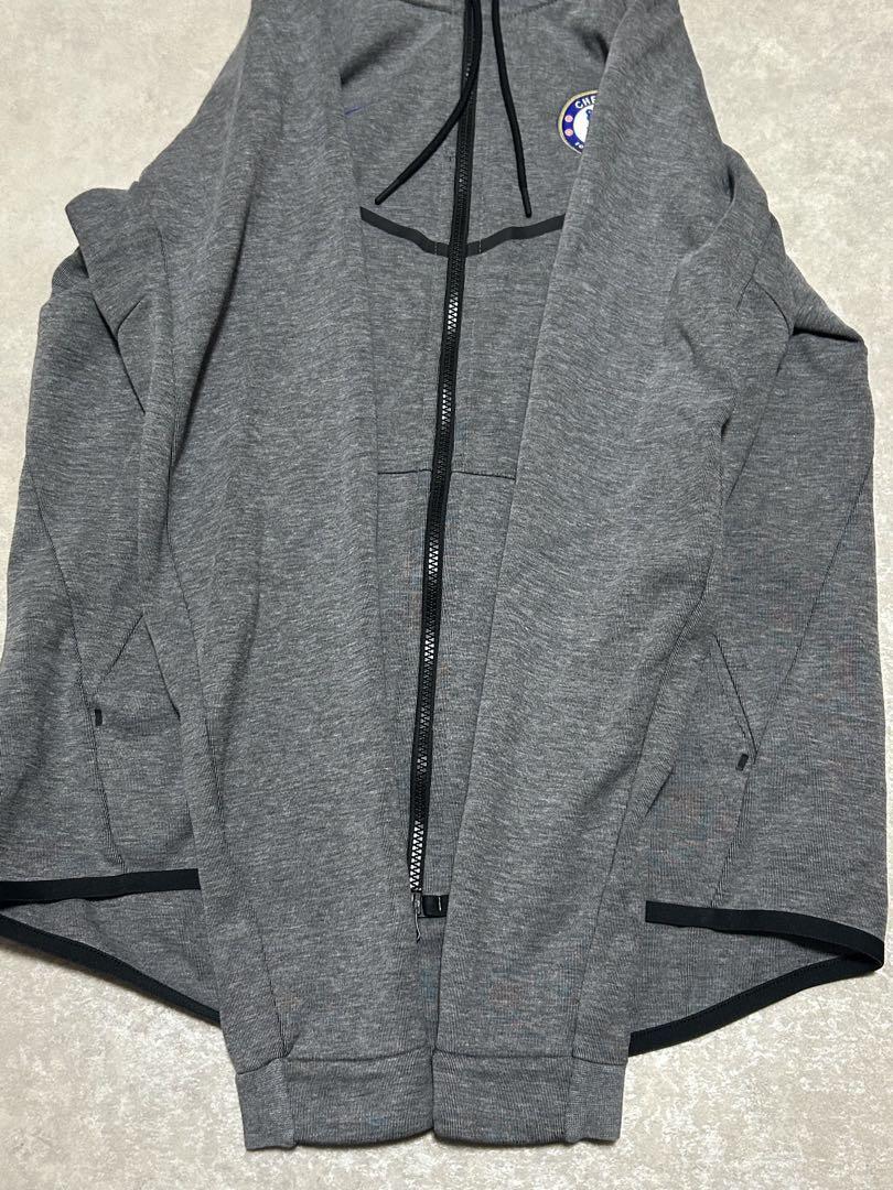 希少 NIKE テックフリース パーカー チェルシー 17/18シーズン M 希少 NIKE テックフリース パーカー チェルシー 17/18シーズン M