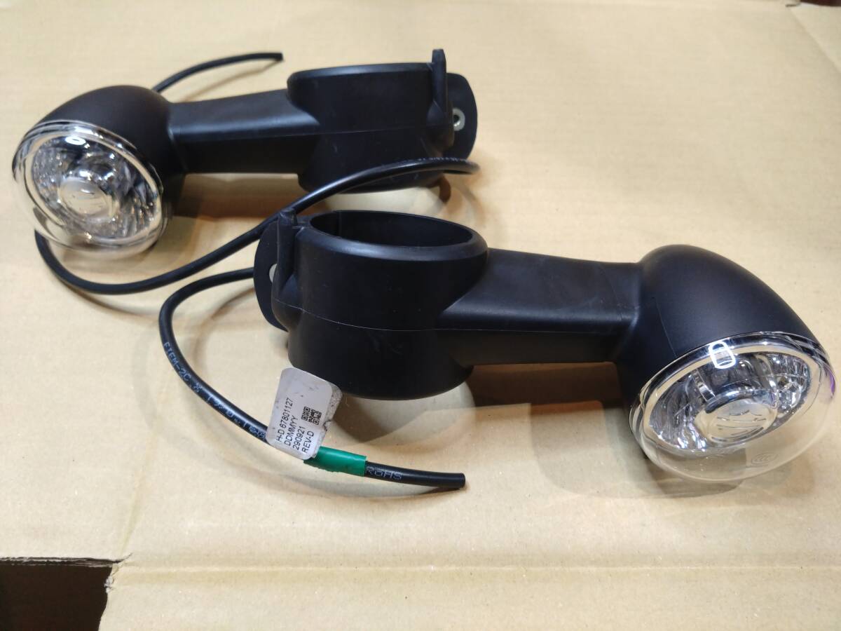 ハーレー 純正 スポーツスターS RH1250S LED フロントウインカー 新車外し 配線カット　H-D 67801127 2021年制