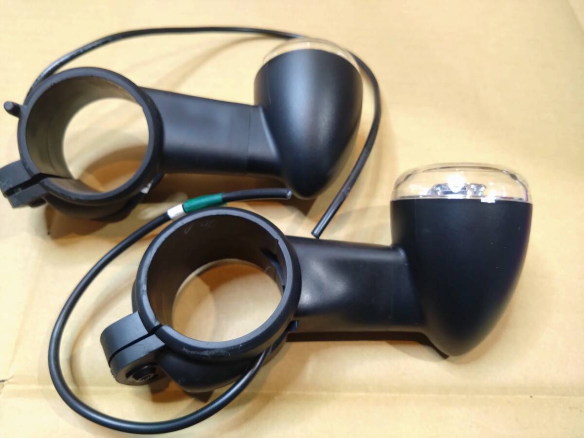 ハーレー 純正 スポーツスターS RH1250S LED フロントウインカー 新車外し 配線カット　H-D 67801127 2021年制