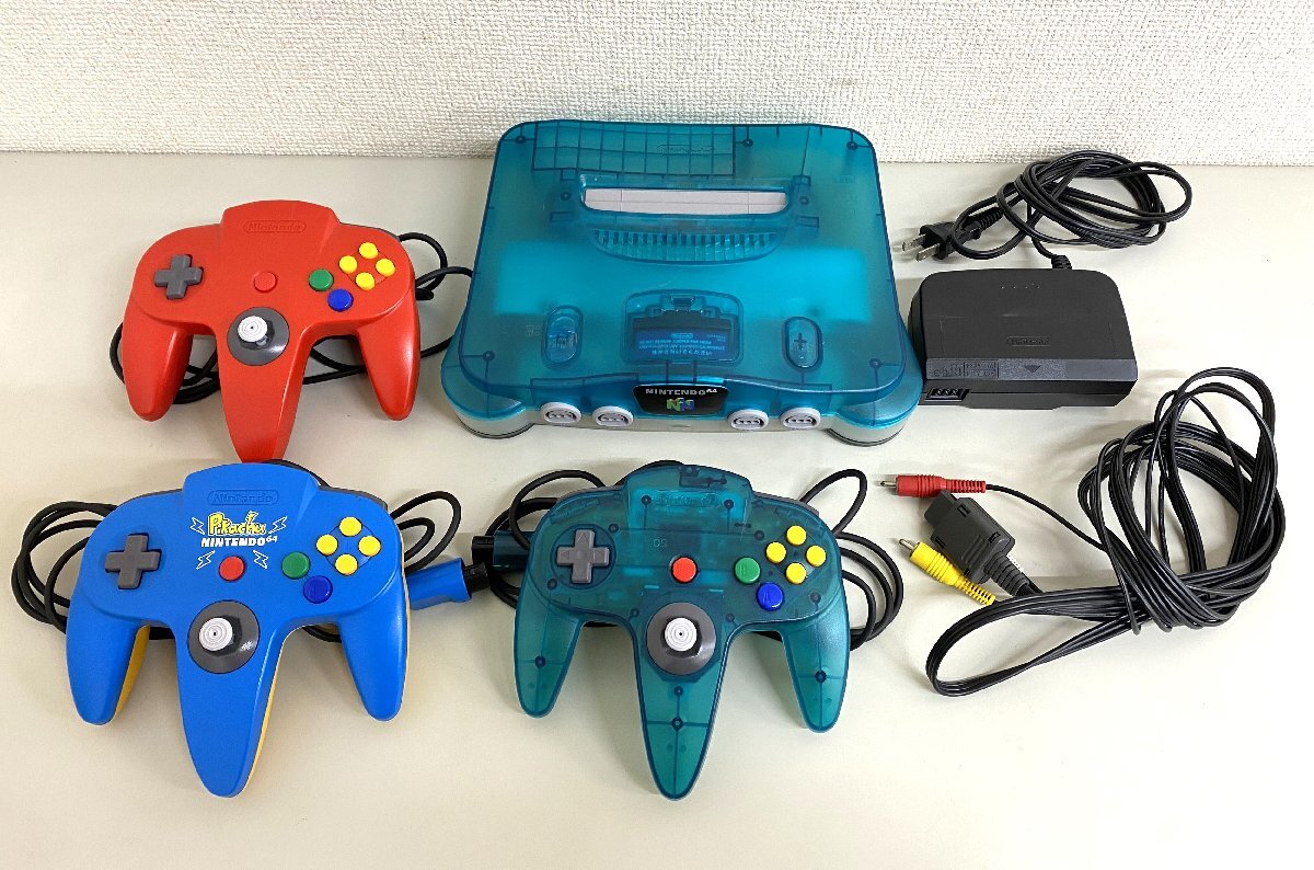 高崎店【ジャンク品】u12-100 Nintendo 任天堂 ニンテンドー64 N64 本体 NUS-001 クリアブルー コントローラー3個セット 通電確認済み