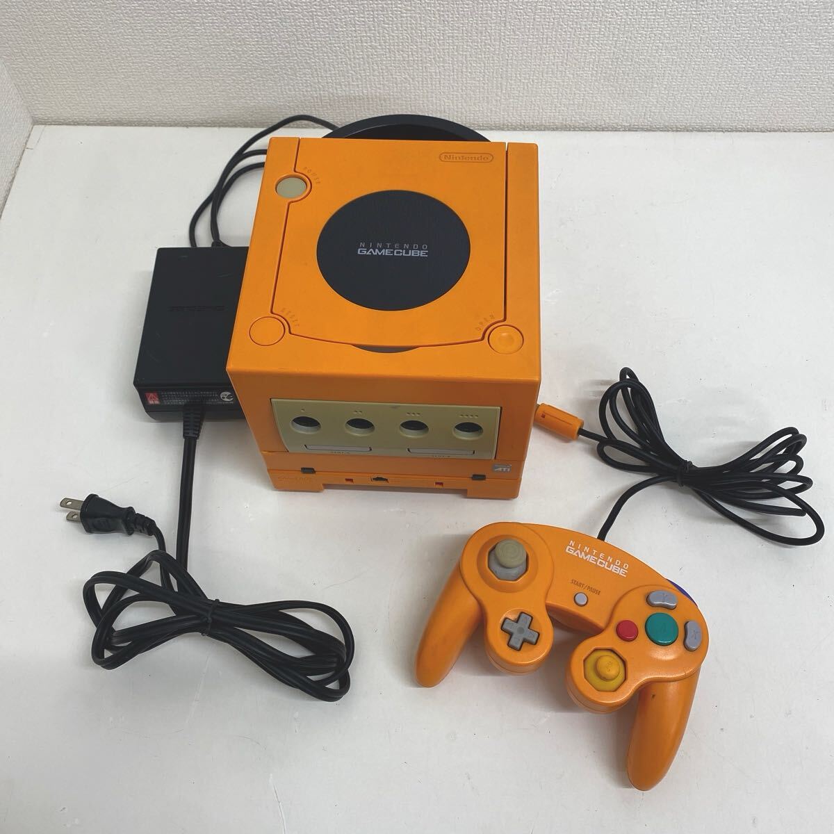 refle● 通電のみ確認　 Nintendo ゲームキューブ　当時物　現状品　ジャンク
