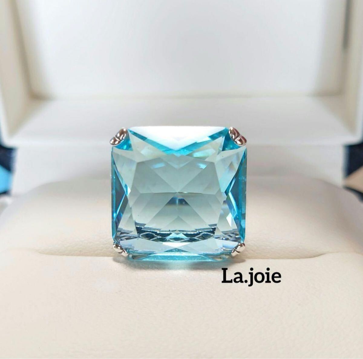 人工宝石 アクアマリン エメラルドカット bleu marine リング