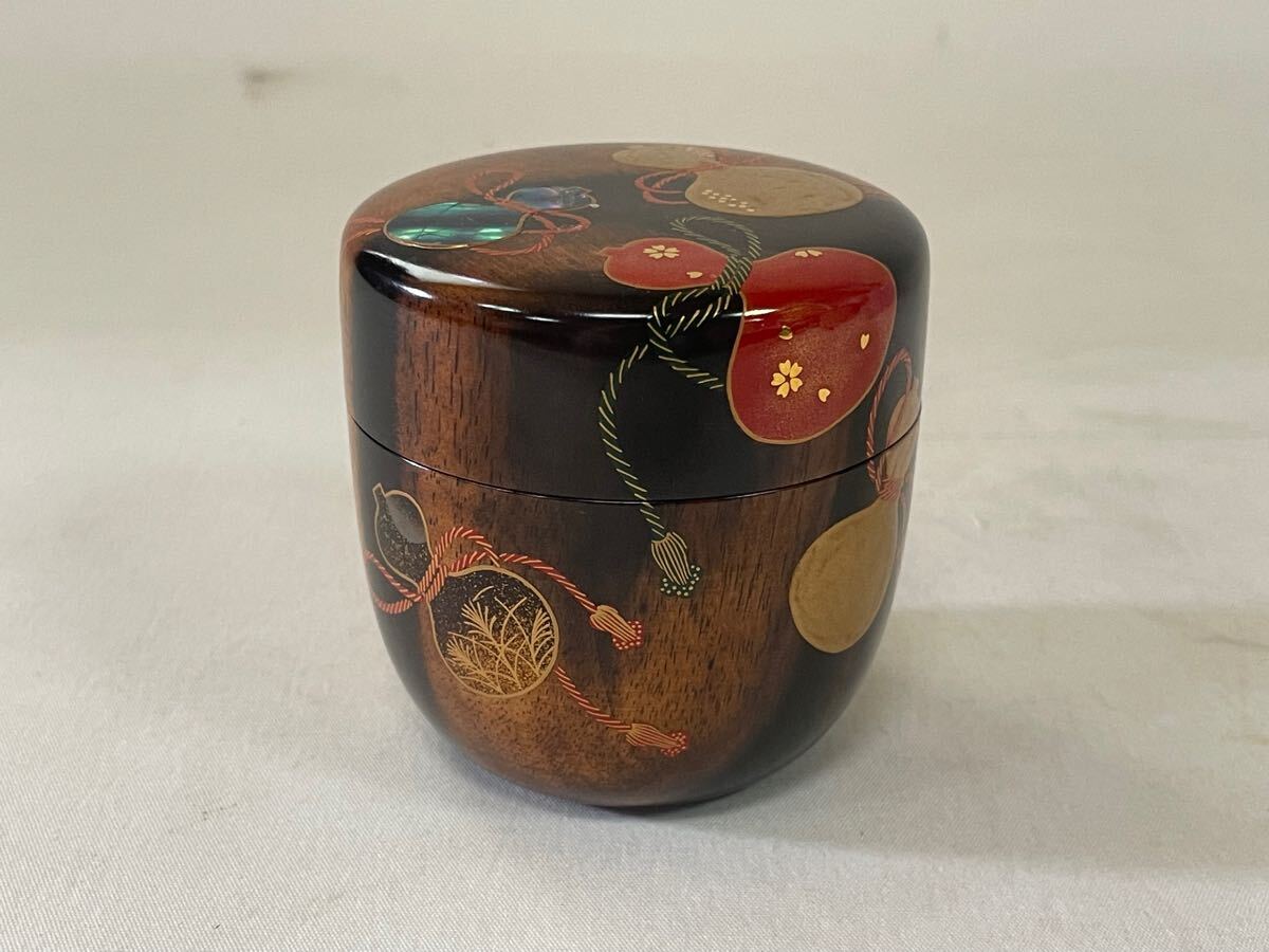 中村宗悦 作「六瓢蒔絵 黒柿 大棗」共箱 棗 茶器 茶入 香合 茶碗 中村宗悦 作「六瓢蒔絵 黒柿 大棗」共箱 棗 茶器 茶入 香合 茶碗