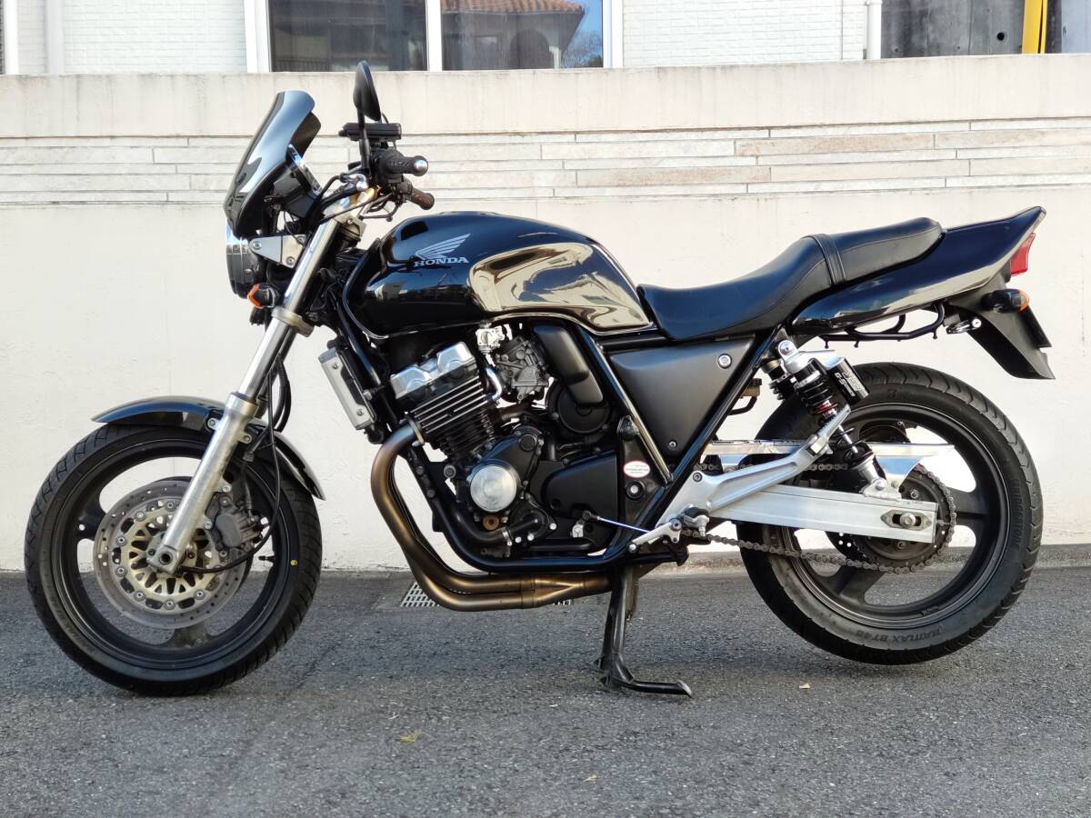 □ホンダCB400SF NC31用グラブバー(タンデムバー)再塗装済み □ホンダCB400SF NC31用グラブバー(タンデムバー)再塗装済み