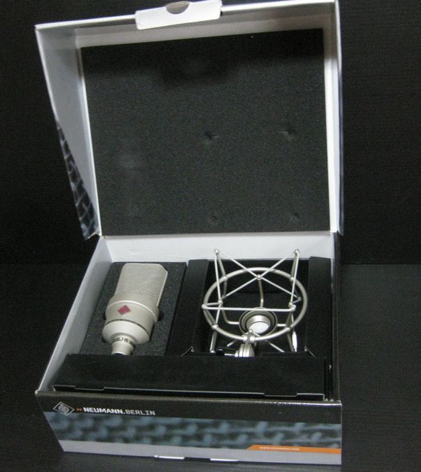 本日の偽物マイク Neumann TLM103の偽物 (第4世代最新型最悪級