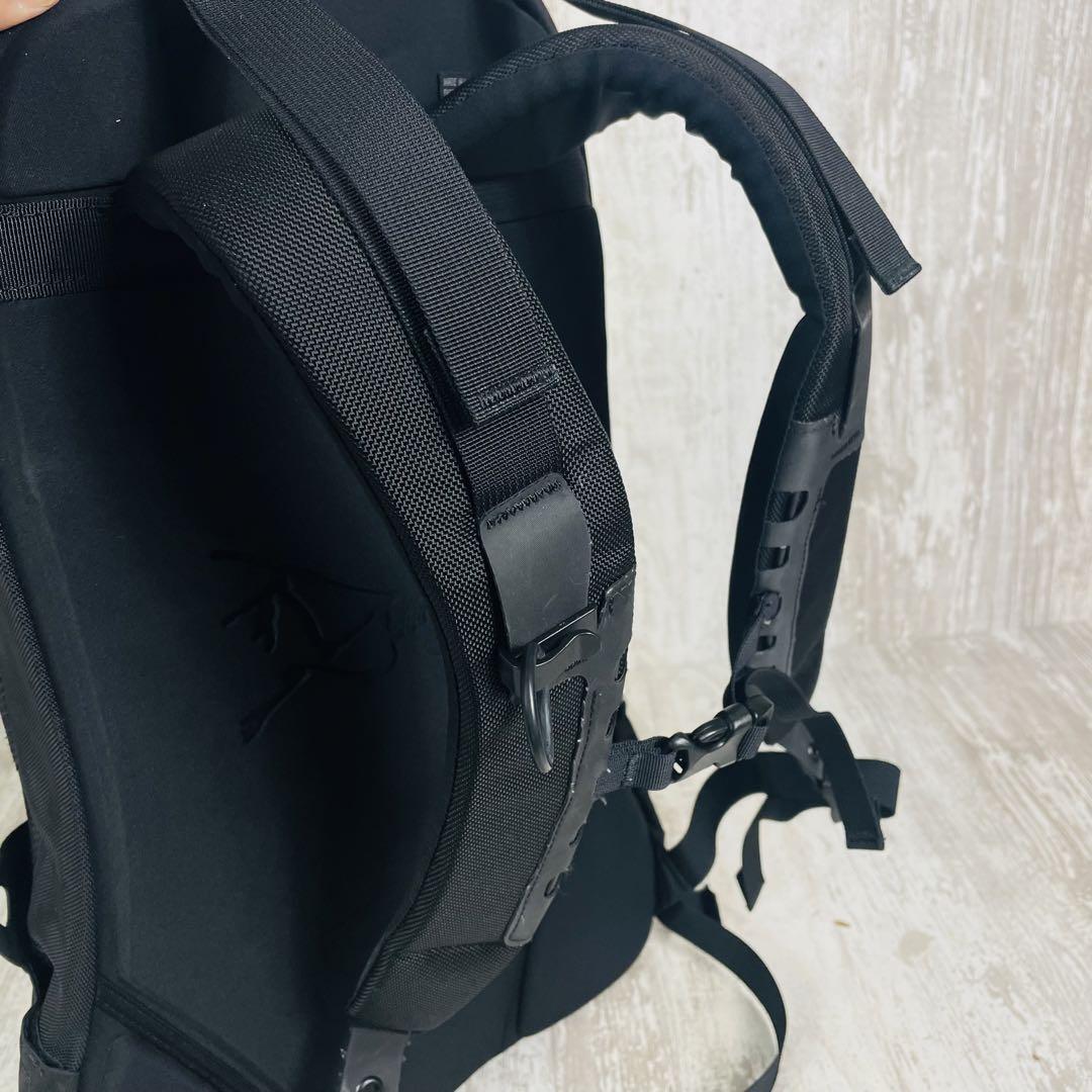 別注品】ARC'TERYX アークテリクス ARRO22 オッシュマンズコラボ 別注品】ARC'TERYX アークテリクス ARRO22 オッシュマンズコラボ