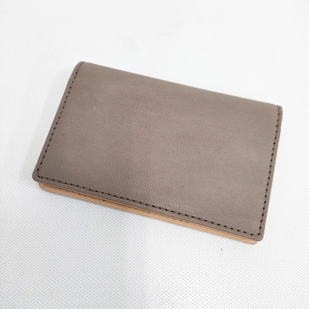 5-0108G◎# BRU NA BOINNE 新品 ホースハイド レザー 名刺入れ 定価14300円 カードケース グレージュ ブルーナボイン 252823