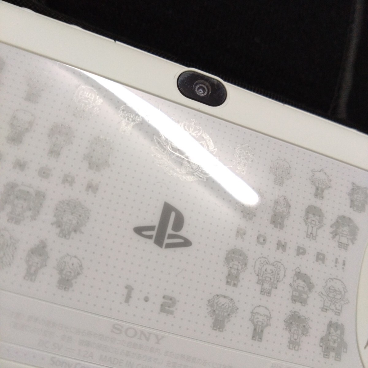 FW3 57 PSVita PCH-2000 本体 ホワイト ダンガンロンパ FW3 57 PSVita PCH-2000 本体 ホワイト ダンガンロンパ