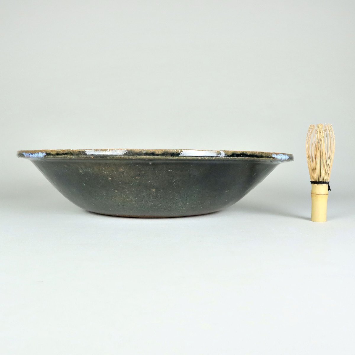 武内晴二郎 紋押自流掛呉須釉鉢 共箱 大皿 岡山県 骨董品 美術品 武内晴二郎 紋押自流掛呉須釉鉢 共箱 大皿 岡山県 骨董品 美術品